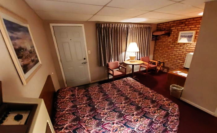 Manistique Motel - From Web Listing (newer photo)